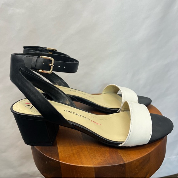 Isaac Mizrahi Block Heels - Picture 3 of 7